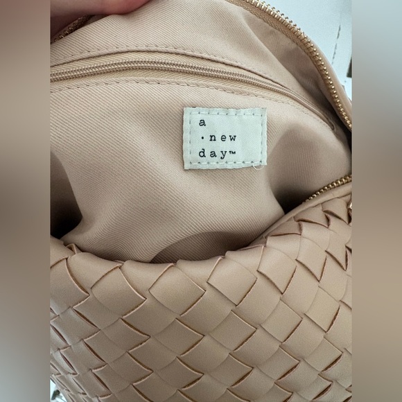 a new day Tan Woven Hobo Bag - Picture 2 of 4